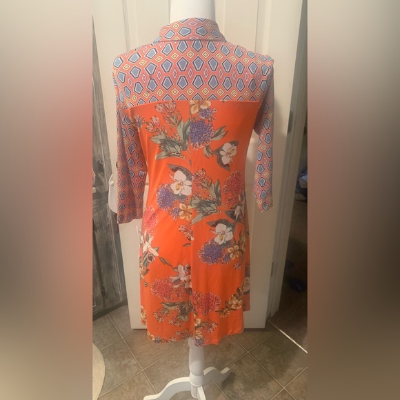 MSK Dress - Picture 4 of 7